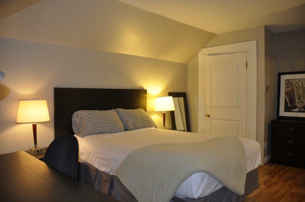 Moncton Suites - Apartments Across Georges Dumont Eksteriør billede