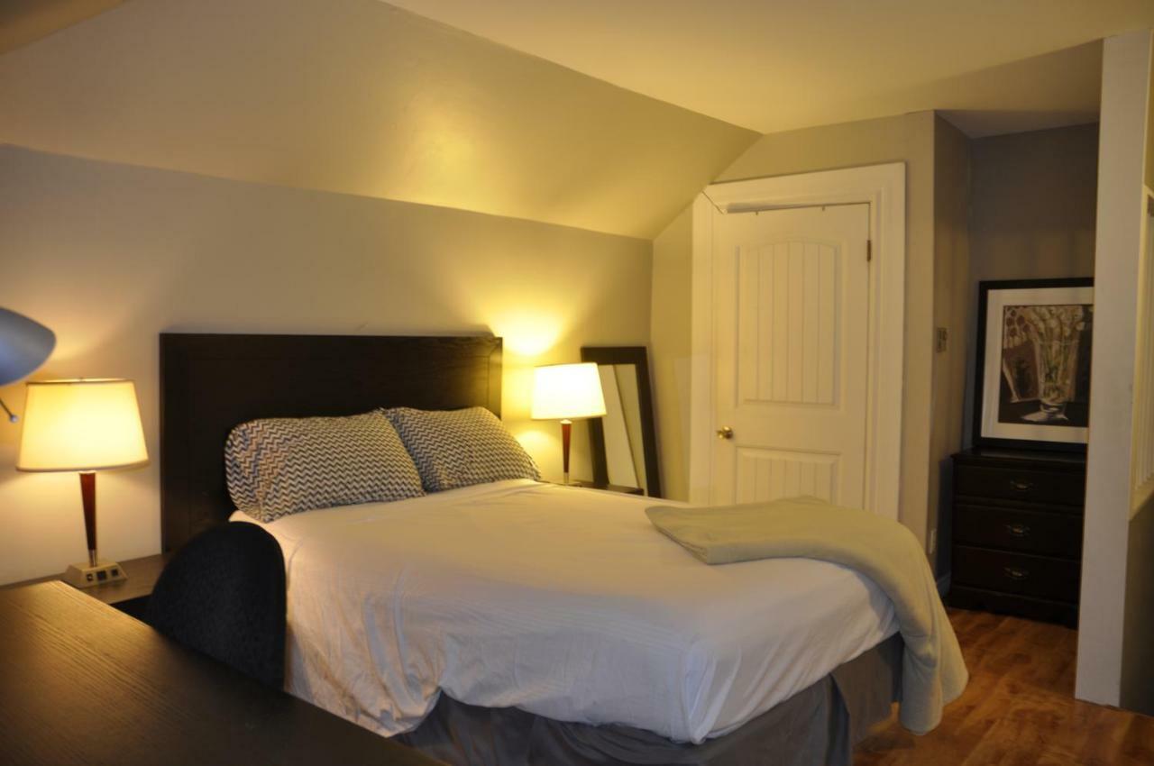 Moncton Suites - Apartments Across Georges Dumont Eksteriør billede